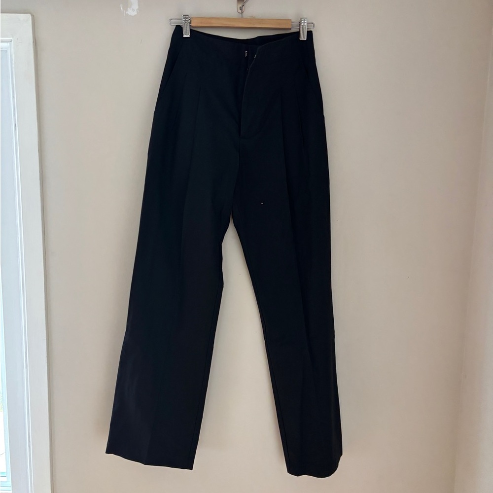 Horses Atelier NWT 100% cotton pleat front pants
